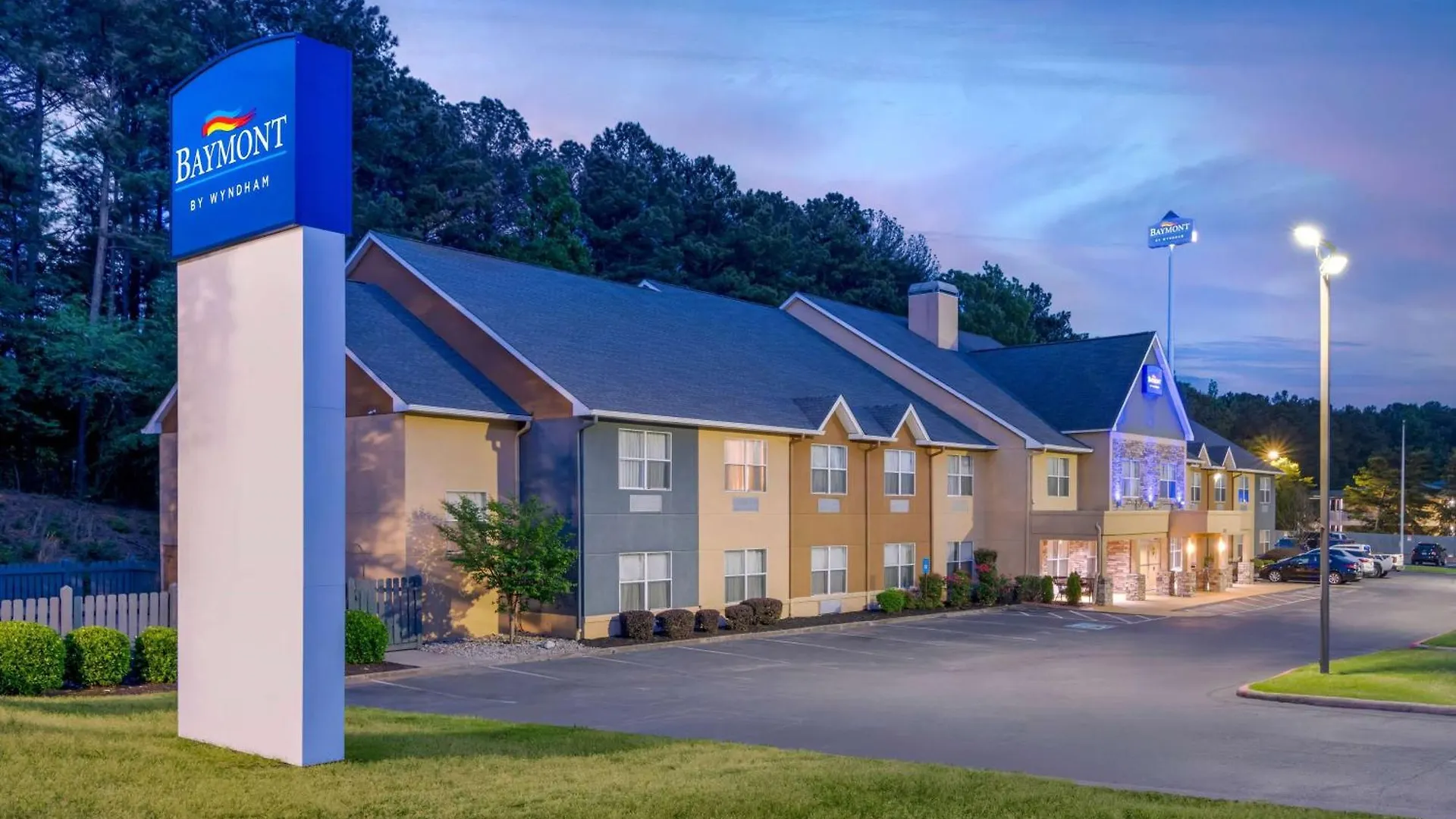 6 Smart Budget Hotels Near Wade Green Crossing Worth Booking